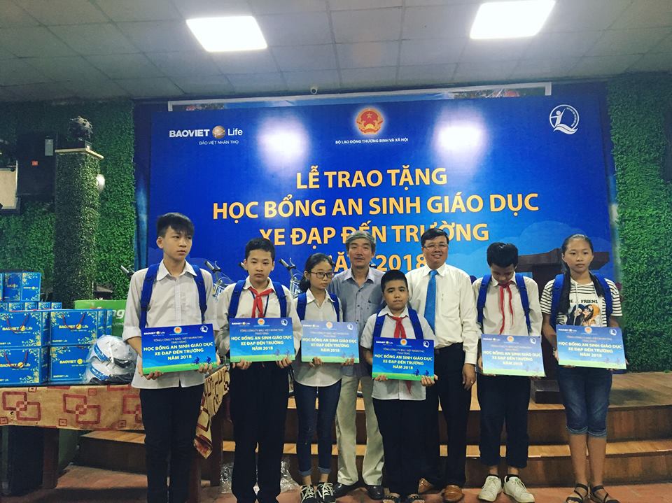 Read more about the article Tặng 20 xe đạp cho trẻ em nhân dịp năm học mới 