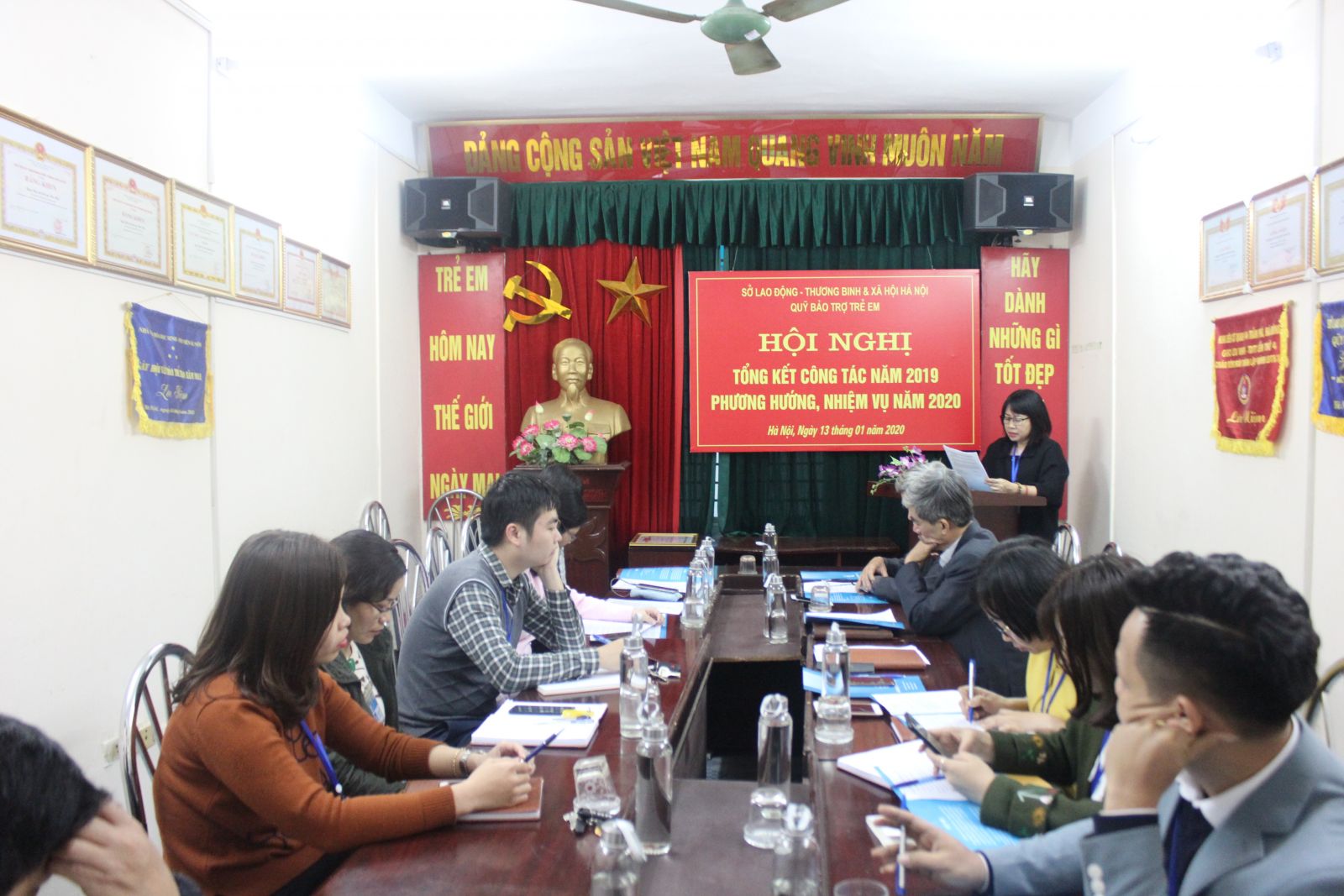 Read more about the article Hội nghị CBCC, VC, NLĐ và tổng kết công tác năm 2019, phương hướng nhiệm vụ năm 2020. 