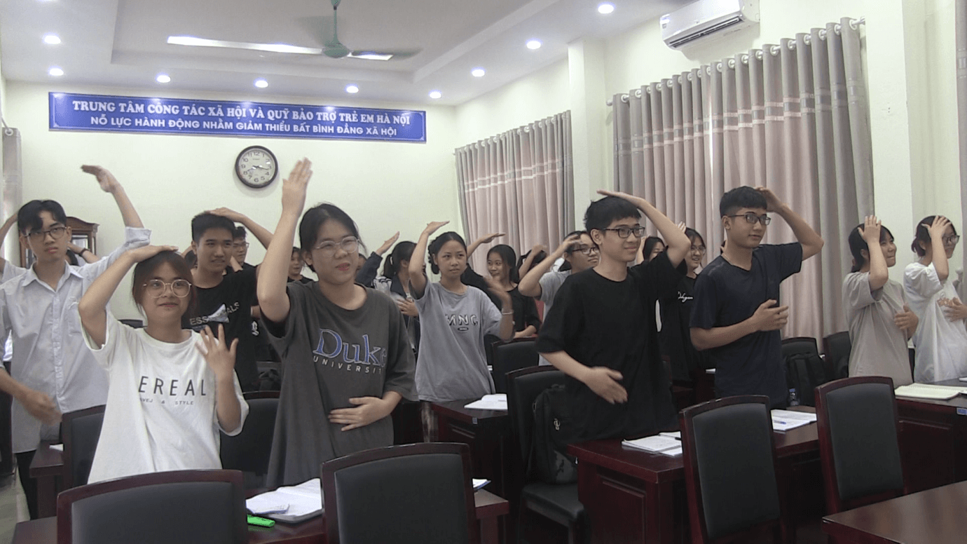 Read more about the article Lớp học “Tỏa sáng” tháng 6 năm 2022