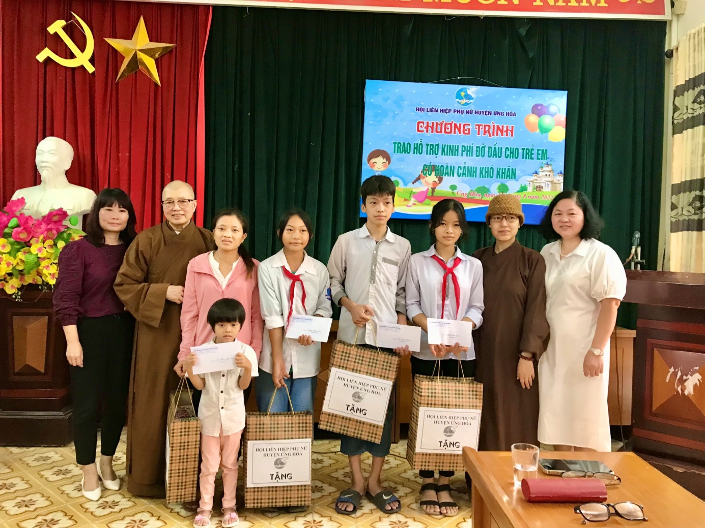 Read more about the article Hỗ trợ cho trẻ em có hoàn cảnh đặc biệt, hoàn cảnh khó khăn huyện Ứng Hoà.