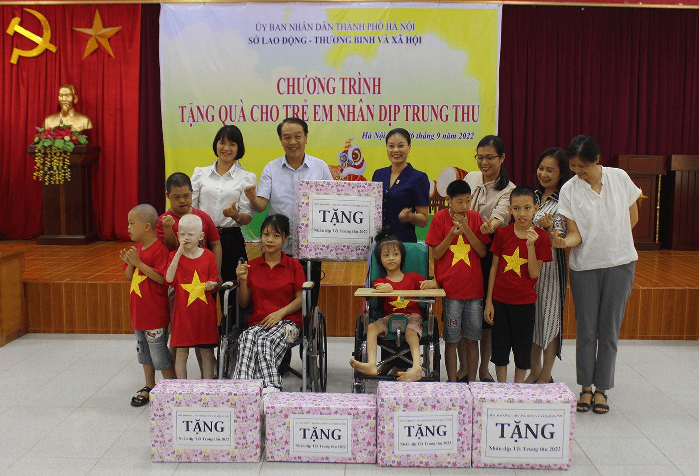 Read more about the article Trung thu ấm áp với trẻ em có hoàn cảnh đặc biệt