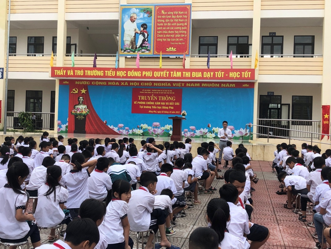 Read more about the article Trung tâm Công tác xã hội và Quỹ Bảo trợ trẻ em Hà Nội tổ chức các cuộc truyền thông cho học sinh