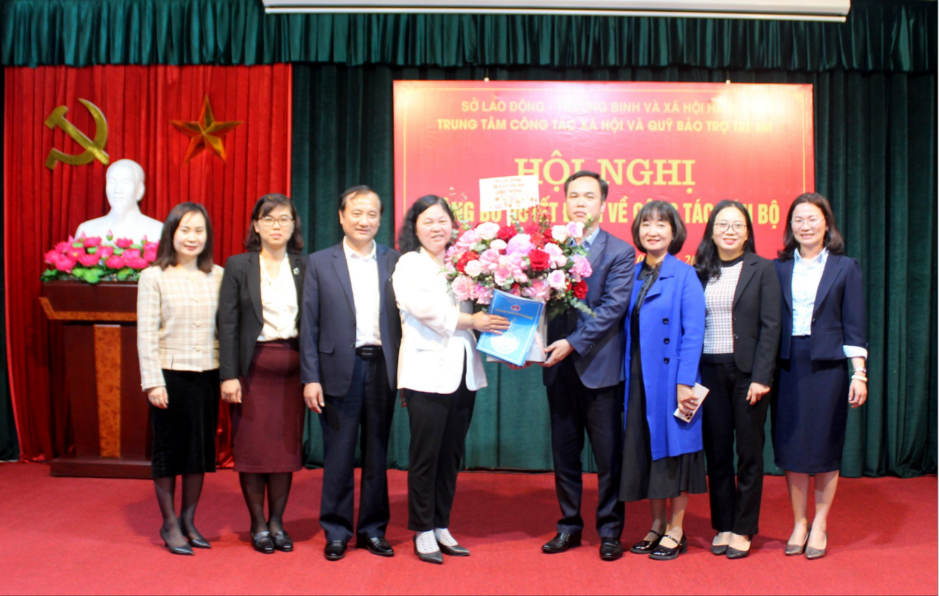 Trung tâm Công tác xã hội và Quỹ Bảo trợ trẻ em Hà Nội tổ chức Hội nghị công bố quyết định về công tác cán bộ