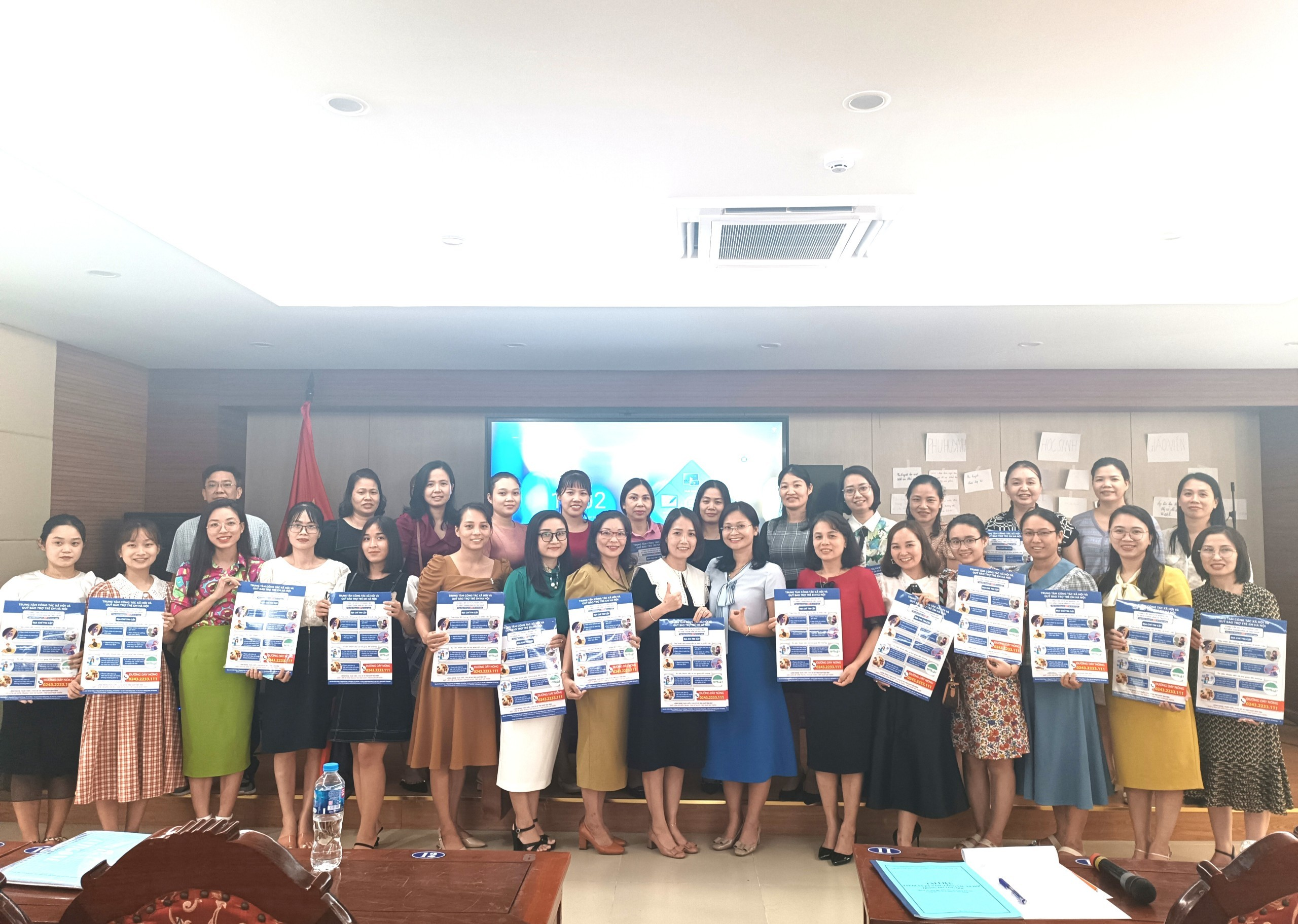 Read more about the article Tập huấn kỹ năng công tác xã hội trong trường học tại huyện Gia Lâm