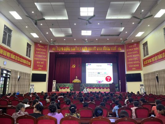 Read more about the article Hội nghị trang bị kiến thức làm cha mẹ, kiến thức bảo vệ trẻ em tại huyện Ứng Hoà