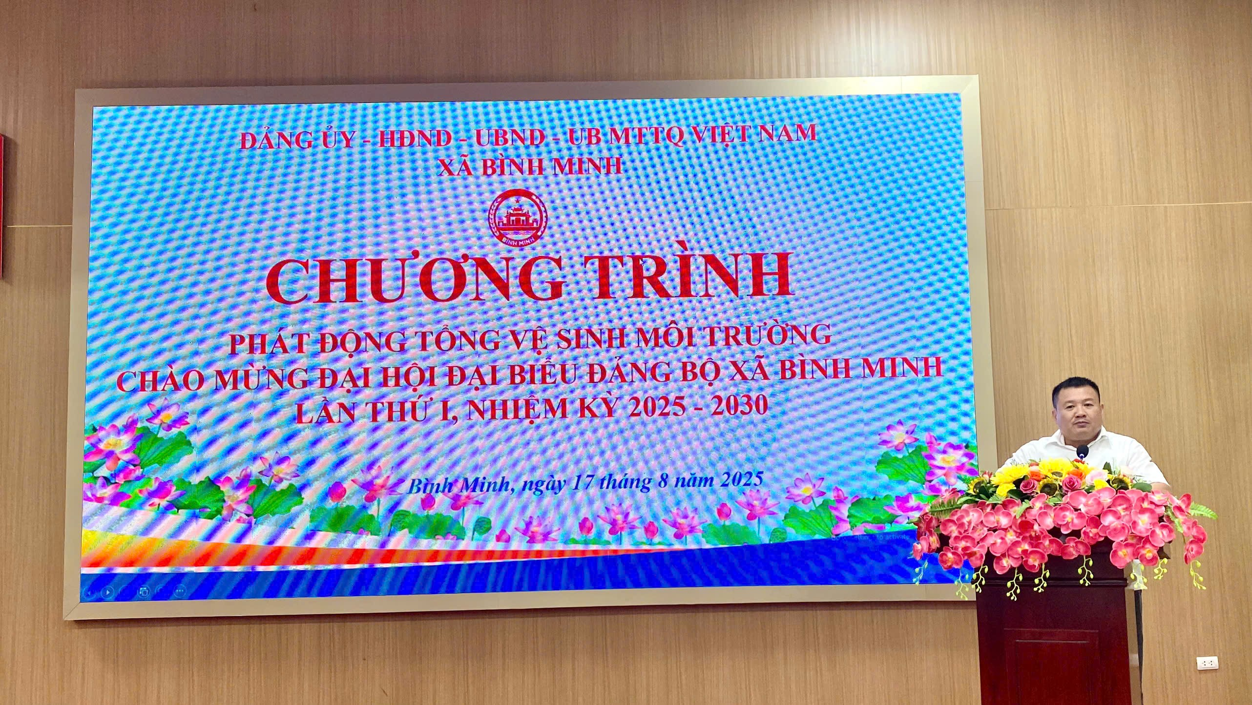 Trung tâm Công tác xã hội và Quỹ Bảo trợ trẻ em Hà Nội  với phong trào bảo vệ môi trường tại xã Bình Minh