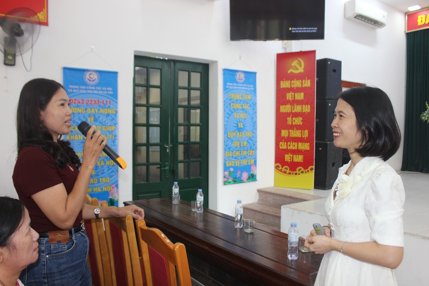 Hội nghị trang bị kiến thức làm cha mẹ, kiến thức bảo vệ trẻ em tại xã Thư Lâm