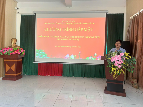 Gặp mặt, sẻ chia niềm vui nhân ngày Quốc tế Người cao tuổi 01/10 tại Trung tâm Công tác xã hội và Quỹ Bảo trợ trẻ em Hà Nội